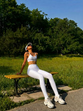 ArtFlowPlan Pure Hue Series White Graphic Print Yoga Leggings